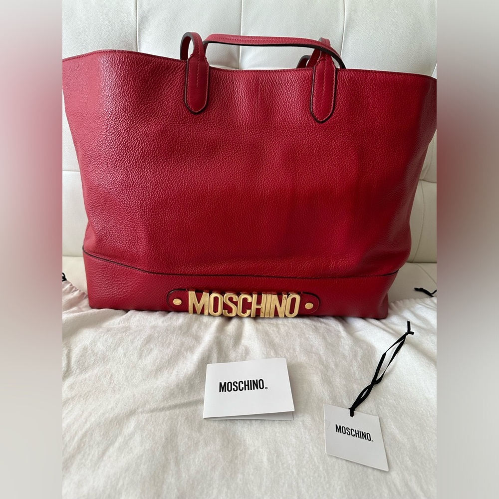 Authentic preowned MOSCHINO leather shopper tote